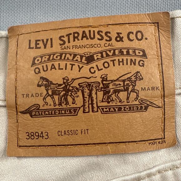 VTG Levis 910 Shorts 12 Beige Classic Fit USA 1998 Street Tan High Rise Preppy - Picture 10 of 15